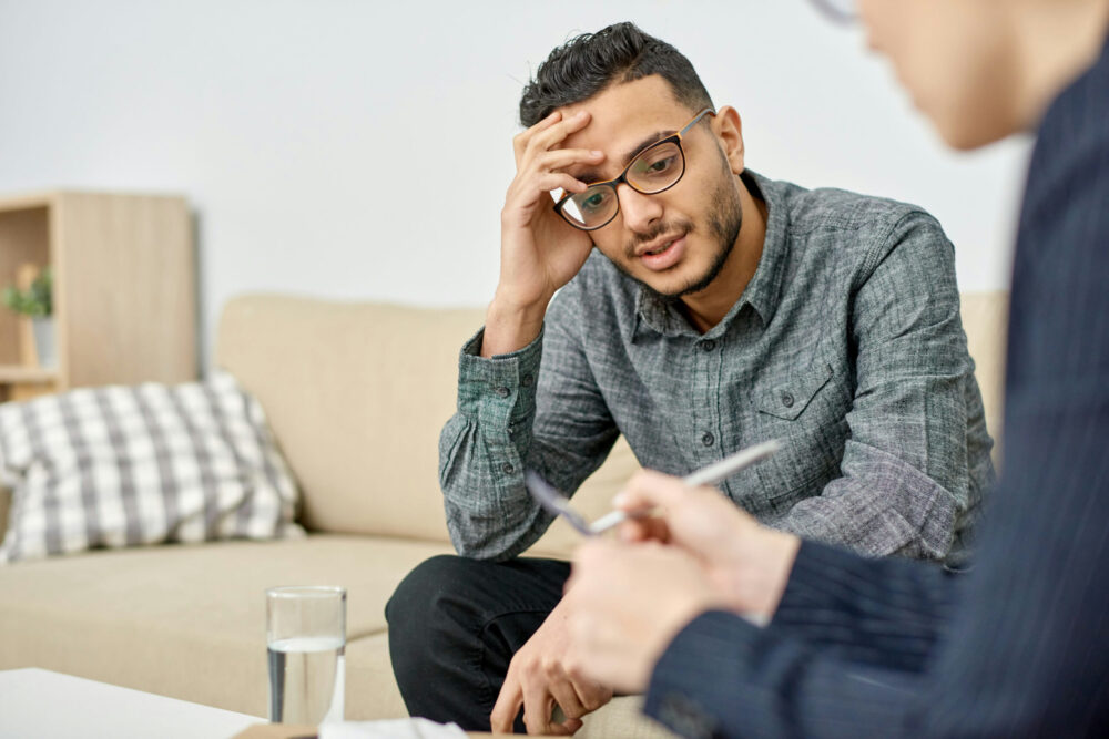 overcoming-generational-trauma Therapist providing support for generational trauma healing